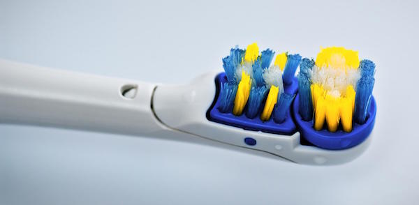 Regular Vs Electric: Dentist In Bondi Answers Which Toothbrush Is Better