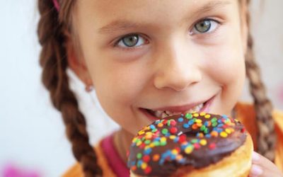 TV Food Ads Can Cause Dental Health Problems For Kids