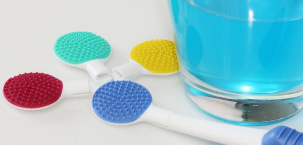 Tongue Cleaners for a Healthy Tongue and Fresher Breath