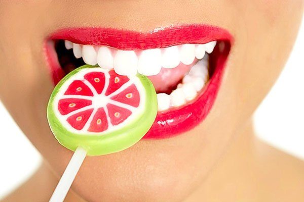 8 “Unknown” Habits That Can Damage Your Teeth