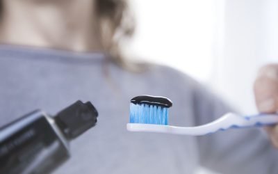 Pros and Cons of Activated Charcoal Toothpaste