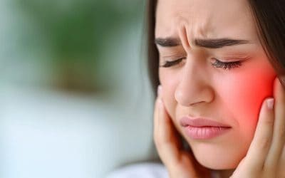 What to Do When You Have Throbbing Tooth Pain That Comes and Goes